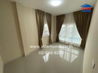 Empty bedroom with smooth floor and curtains