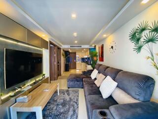 2 Bedrooms Condo in Grand Avenue Central Pattaya C009803