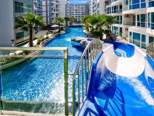 2 Bedrooms Condo in Grand Avenue Central Pattaya C009803