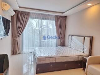 Studio Condo in Club Royal Wongamat C011689