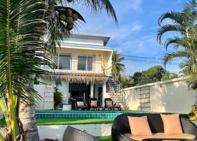 Charming 4-Bedroom Beachfront Villa in South Koh Phangan – Fully Renovated, First-Row to the Beach