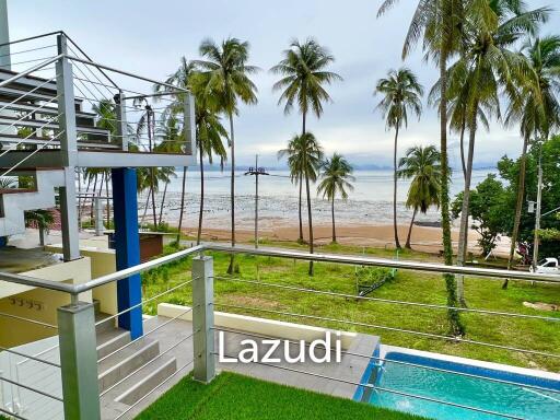 Modern Beachfront 2-Bed Pool Villa in Ko Yao Noi