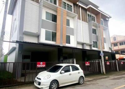 Townhouse for Rent  in Fa Ham, Mueang Chiang Mai