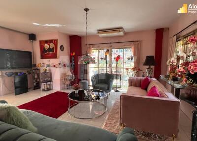 2 Bed 3 Bath in Jomtien HS2003