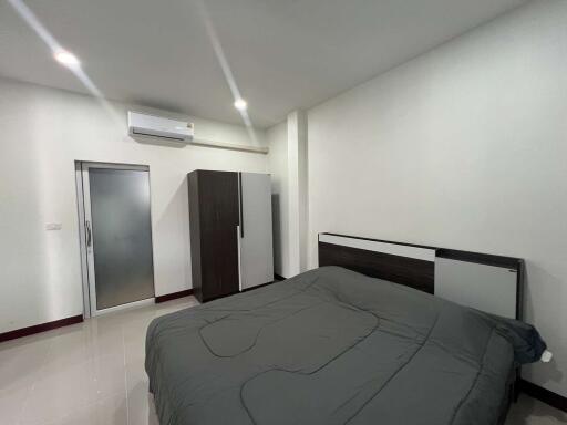 Affordable 1-Bedroom Bunaglow at Tha Sala