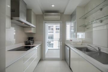 GM Service Apartment - 3 Bed Condo for Rent *GMSE12207