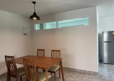 House for Rent in , Hang Dong