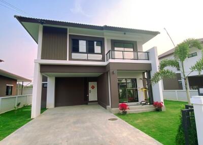 4 Bedroom House for Sale in San Phak Wan, Hang Dong