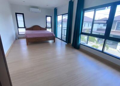 4 Bedroom House for Sale in San Phak Wan, Hang Dong