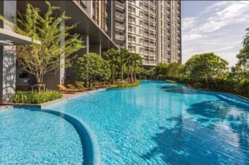 Condo for Sale at The Key Sathon-Charoen Rat