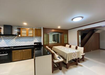 3 Bedroom House for Rent, Sale in Chang Phueak