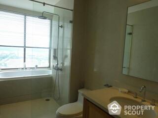 1-BR Condo at The Emporio Place near BTS Phrom Phong (ID 514306)