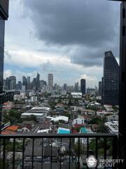 1-BR Condo at Oka Haus Sukhumvit 36 near BTS Thong Lor