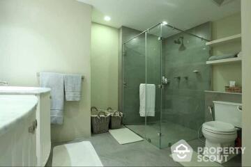 2-BR Condo near BTS Sanam Pao (ID 469238)