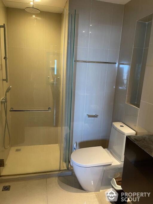 2-BR Condo at Sathorn Gardens near MRT Si Lom