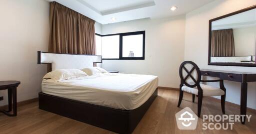 2-BR Condo at Sathorn Gardens near MRT Si Lom (ID 514565)