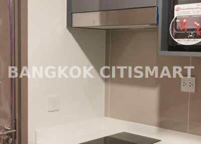 Condo at Aspire Ratchayothin for rent