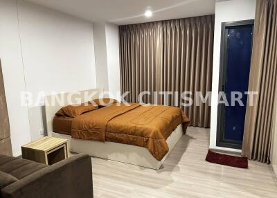 Condo at Aspire Ratchayothin for rent