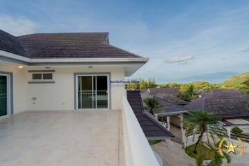 Heights 2 luxury pool villa for sale Hua Hin Khao Tao