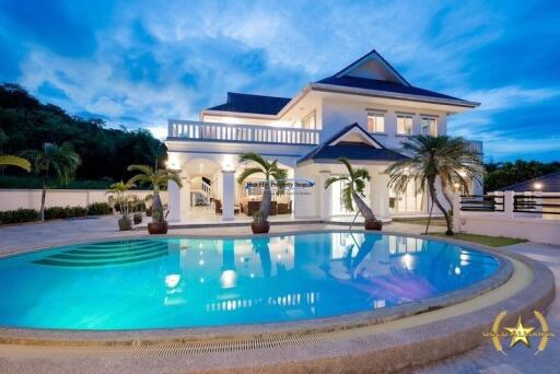 Heights 2 luxury pool villa for sale Hua Hin Khao Tao