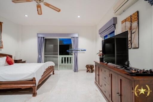 Heights 2 luxury pool villa for sale Hua Hin Khao Tao