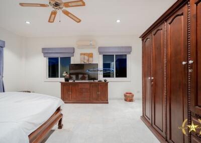 Heights 2 luxury pool villa for sale Hua Hin Khao Tao