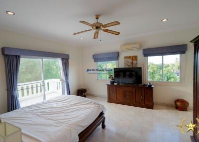 Heights 2 luxury pool villa for sale Hua Hin Khao Tao