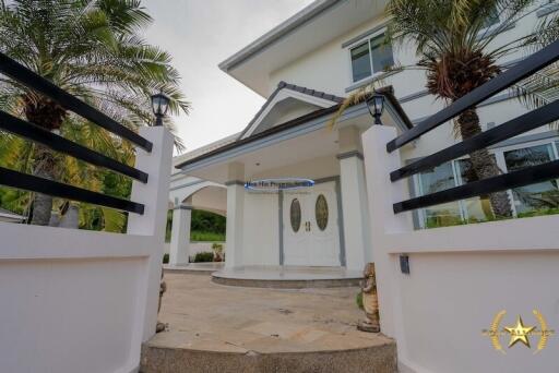 Heights 2 luxury pool villa for sale Hua Hin Khao Tao