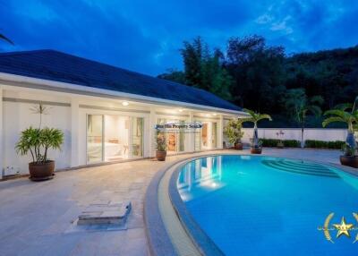 Heights 2 luxury pool villa for sale Hua Hin Khao Tao