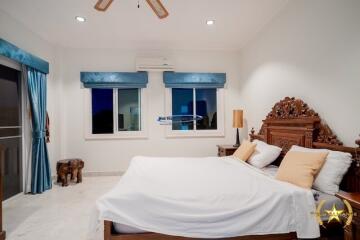 Heights 2 luxury pool villa for sale Hua Hin Khao Tao