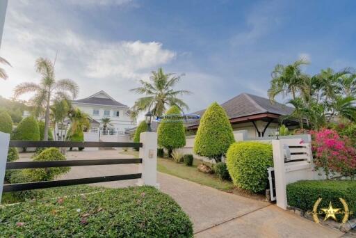 Heights 2 luxury pool villa for sale Hua Hin Khao Tao