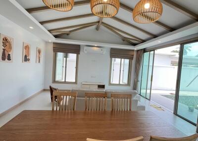 Cozy Villa 3 Bedrooms in Rawai For Rent