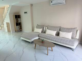 House for Rent in Huai Sai, Mae Rim.