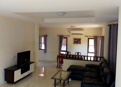 House for Rent in San Phak Wan, Hang Dong.