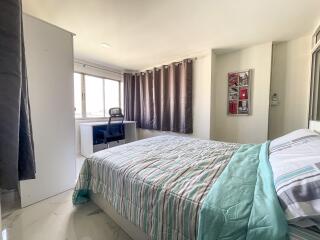 1 Bedroom Condo