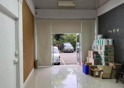 Commercial/Shophouse for Rent at Chang Phueak