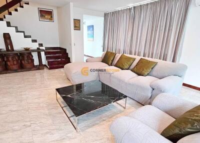 4 Bedroom Condo in Chom Talay Resort Jomtien