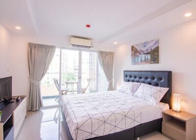Studio in Bang Saray for sale
