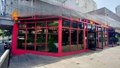 Commercial/Shophouse for Rent in Rama 4 - Sukhumvit