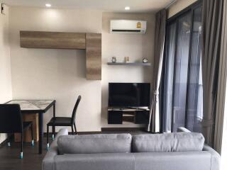 Condo for Rent at Ideo Q Siam-Ratchathewi