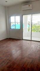 Townhouse for Rent. - MUE16232