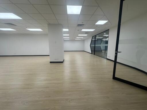 For Rent Bangkok Office Vibhavadi Rangsit BTS Ha Yaek Lat Phrao MRT Phahon Yothin Chatuchak