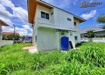 Suitable For Renovation 4 Bedroom Detached House In East Pattaya For Sale