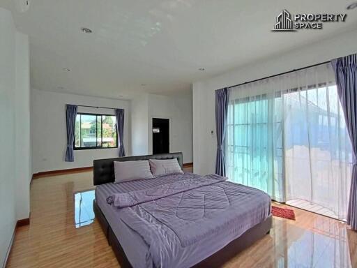 5 Bedroom Pool Villa In Near Phoenix Gold Golf & Country Club Pattaya For Rent