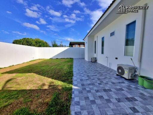 3 Bedrooms Modern Pool Villa In Huay Yai Pattaya For Sale