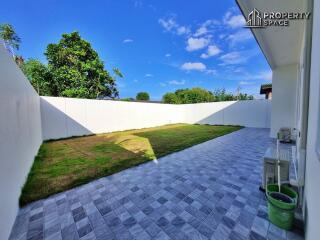 3 Bedrooms Modern Pool Villa In Huay Yai Pattaya For Sale