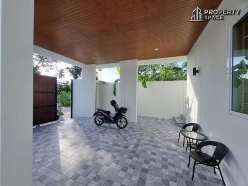 3 Bedrooms Modern Pool Villa In Huay Yai Pattaya For Sale