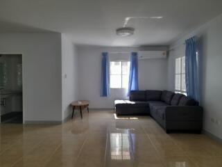 House for Rent in Ban Waen, Hang Dong.