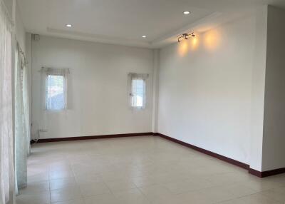 House for Rent in Yang Noeng, Saraphi.