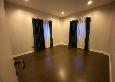 House for Rent in Nong Chom, San Sai.